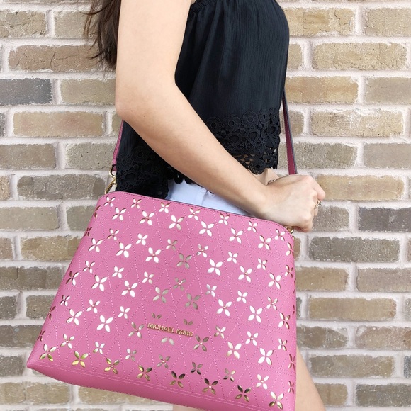 Michael Kors Portia Large perforated Satchel Pink - Picture 4 of 8